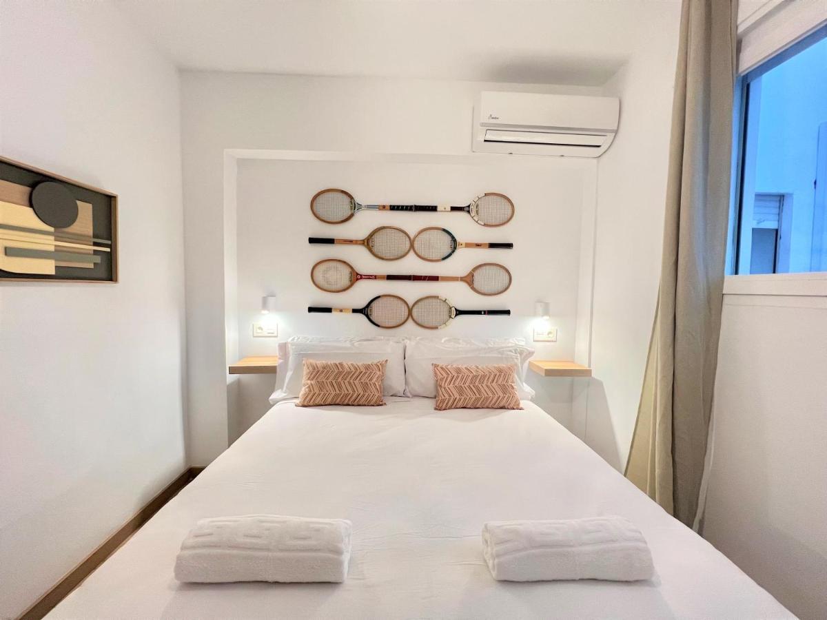 Bns Central Suites Granada Bagian luar foto